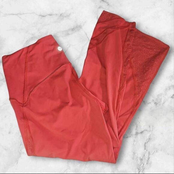 Lululemon Size 10 Coral Leggings 25" - Picture 4 of 7
